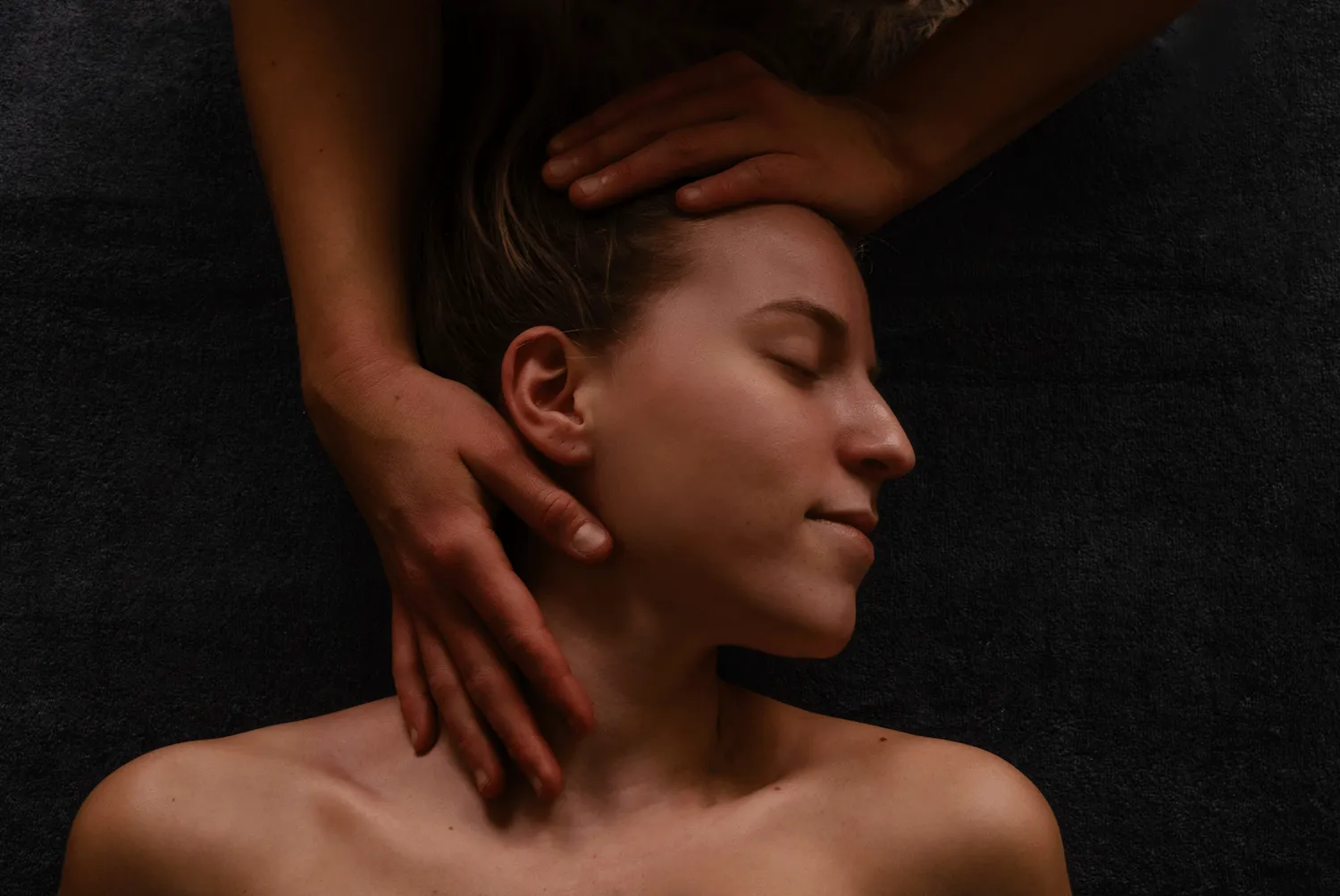 Natural lifting massage